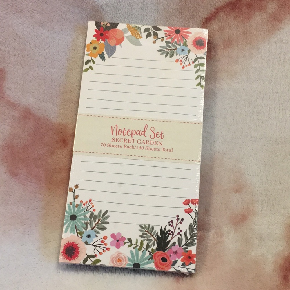 OCS Designs Floral Market Note Pads Set Of Two Secret Garden Designs NWT 8x4x.75
